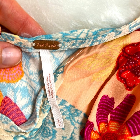 Free People Cross front Shoulder Tie Adjustable tank Small Floral Tropic… - Picture 8 of 9